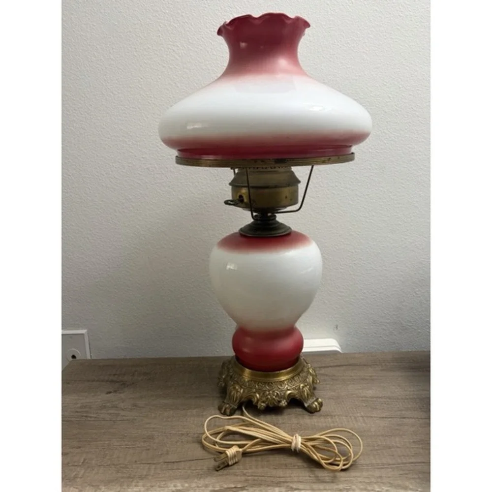 Vintage GWTW  Hurricane Lamp Large‎ Beautiful Floral Painted
